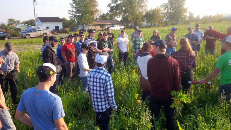 Crop Club event at Blake Vince's farm